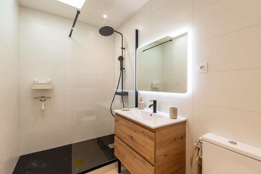 Holiday home Maison Familiale Neuve Marseille