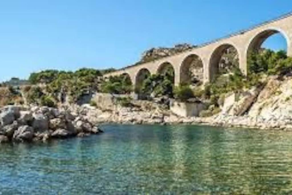 Maison Familiale Neuve Holiday home Marseille